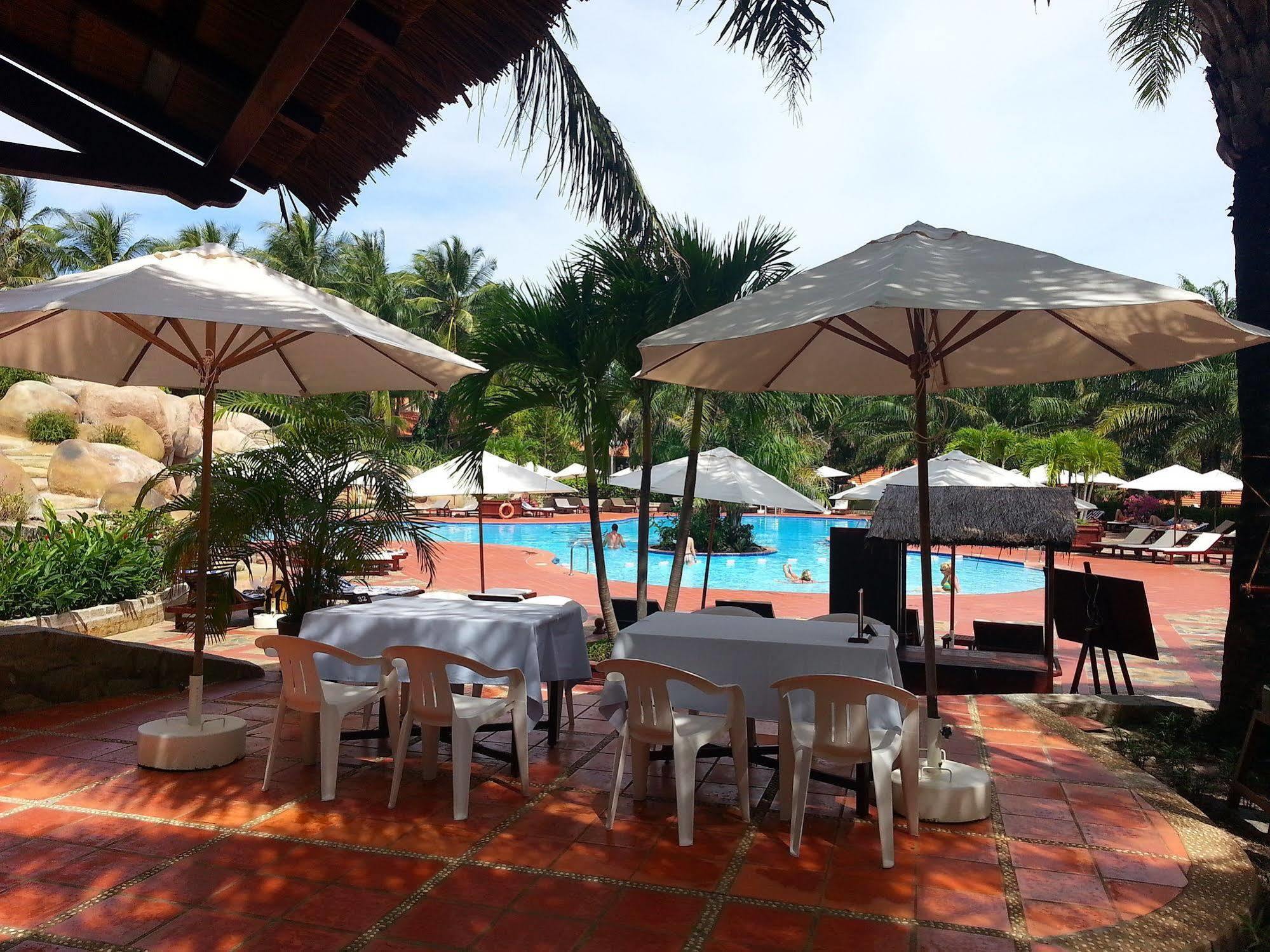 Phu Hai Beach Resort & Spa Phan Thiet Exteriör bild